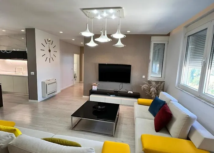 Loft Living Apartment